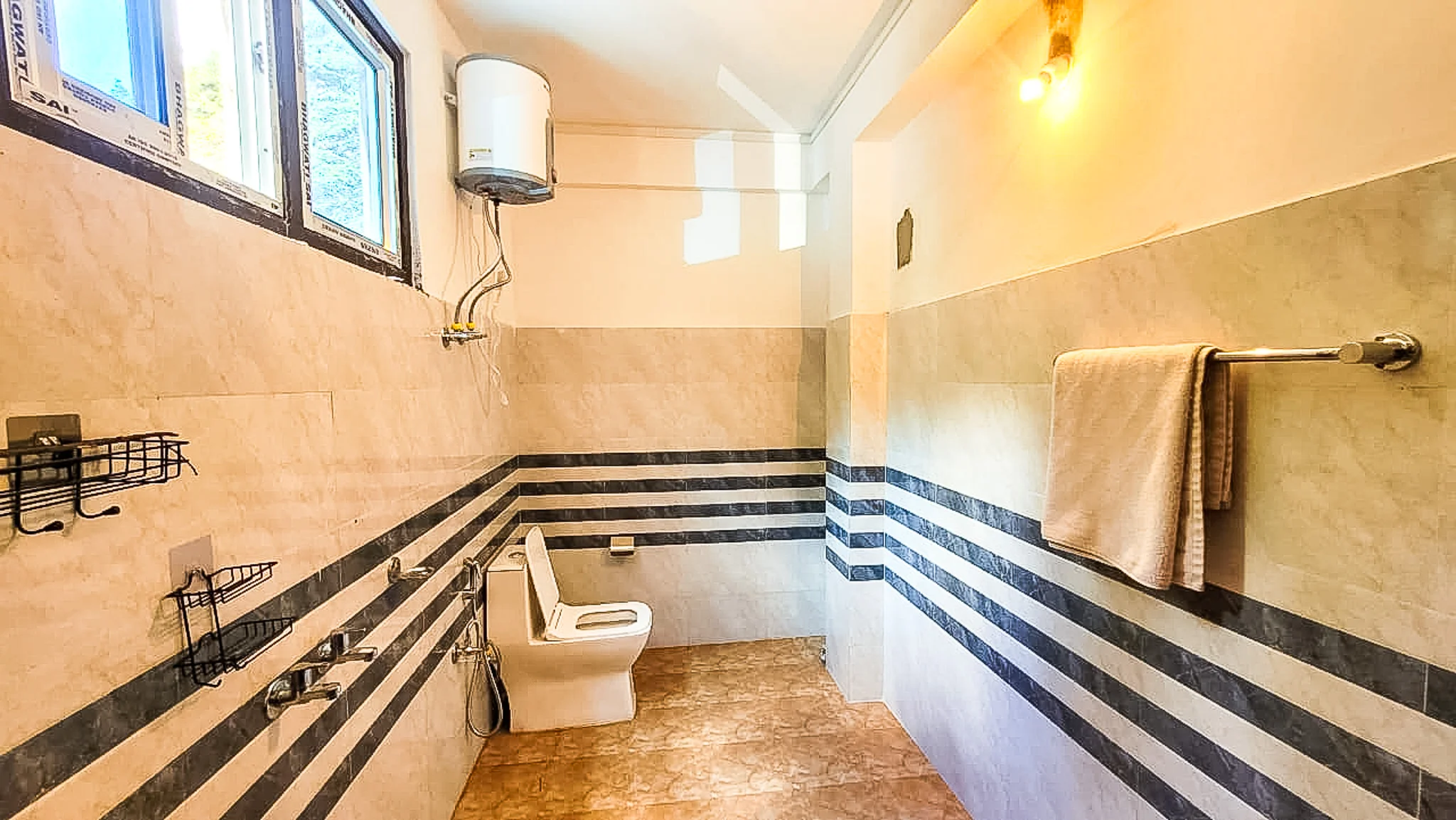 Firong Stay modern bathroom interior with hot water facility