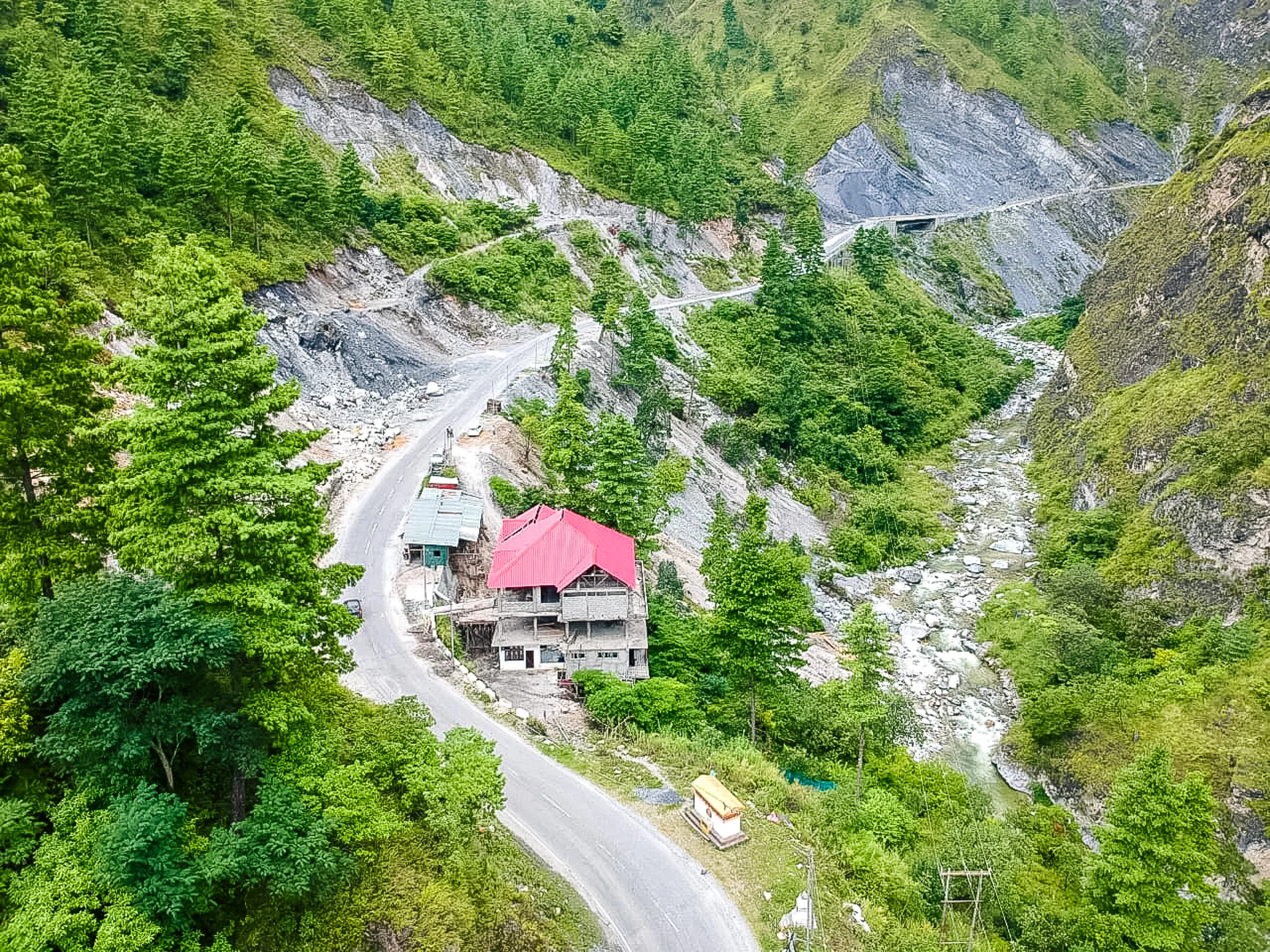 Firong Stay riverside homestay location in Rupa