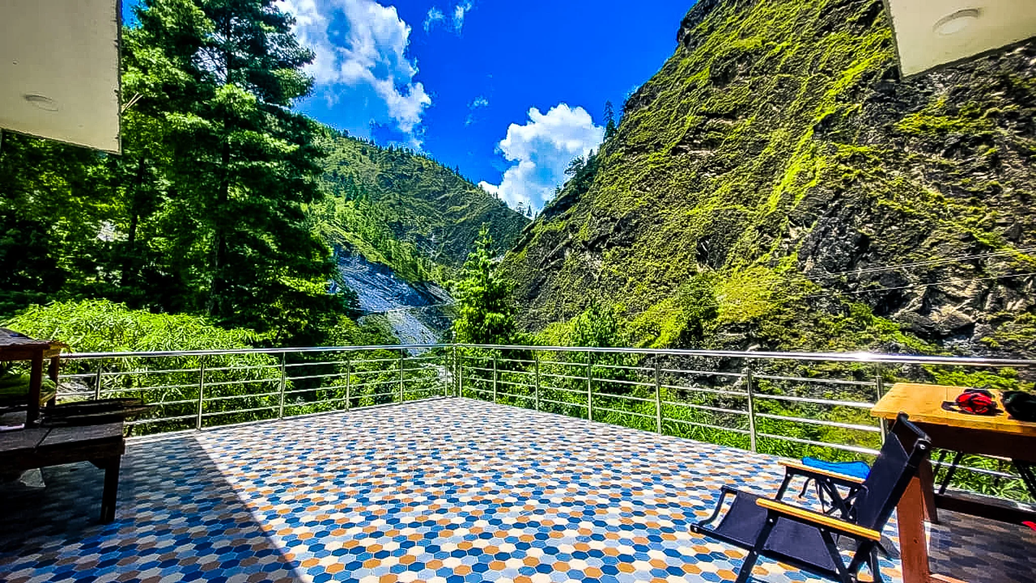 Firong Stay terrace with mountain view in Rupa